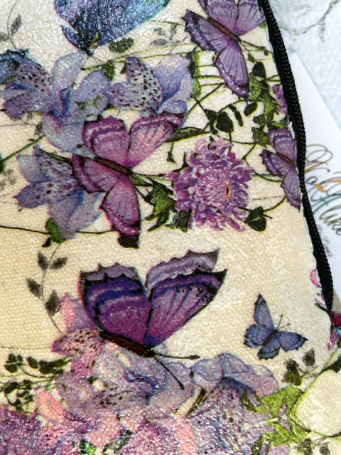 Lilacs Pouch