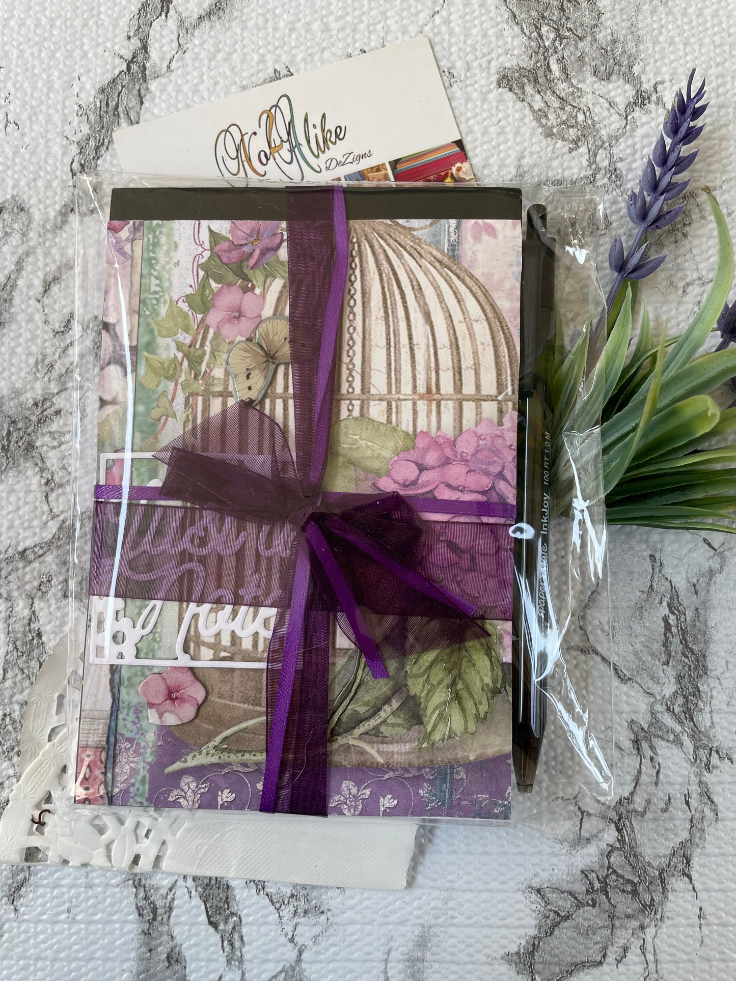 Large Hydrangeas- Just a Note Pad